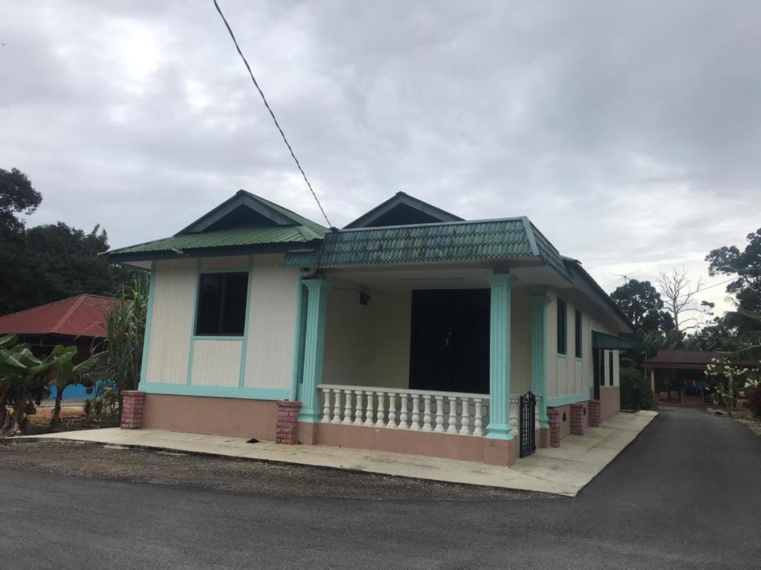 Opro S&S Homestay Pagoh Malay Only Muar Esterno foto